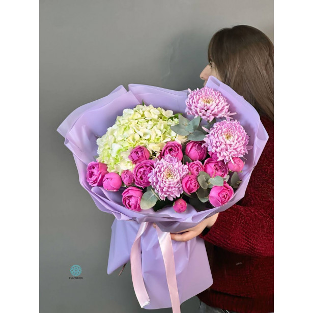 Mixed Rose Bouquet with Chrysanthemums