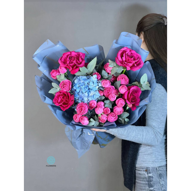 Mixed Bouquet with Blue Hydrangeas