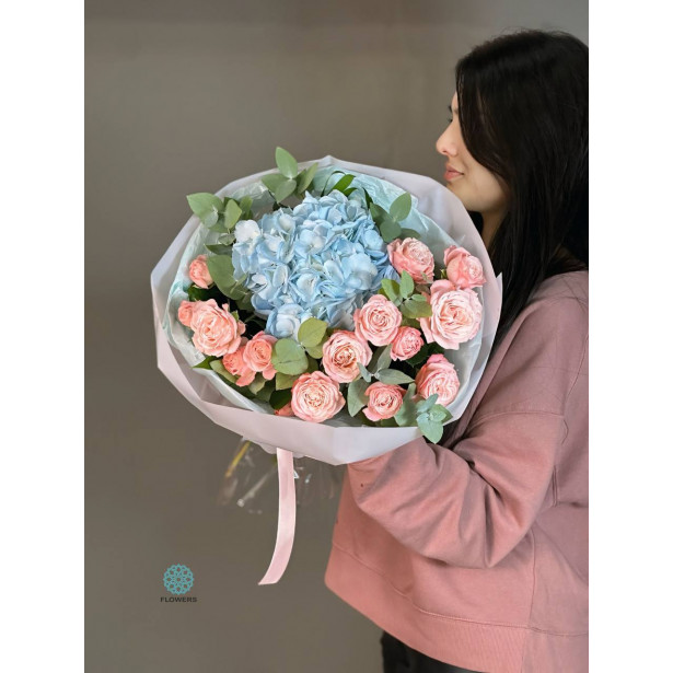 Blue Hydrangeas and Spray Roses 